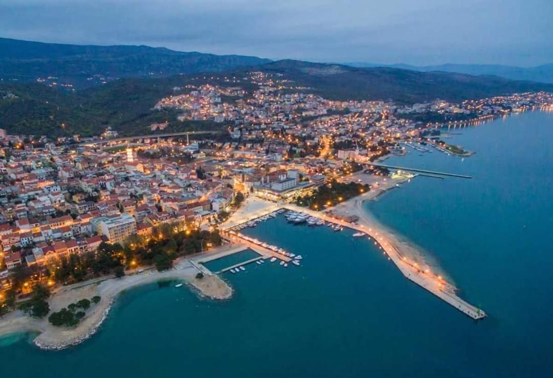 Ellity Appartement Crikvenica Buitenkant foto
